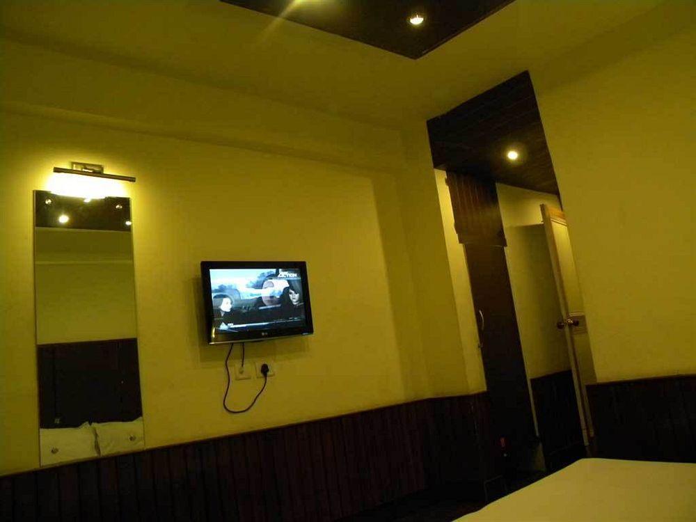 Hotel Sunrise Shimla Exterior photo